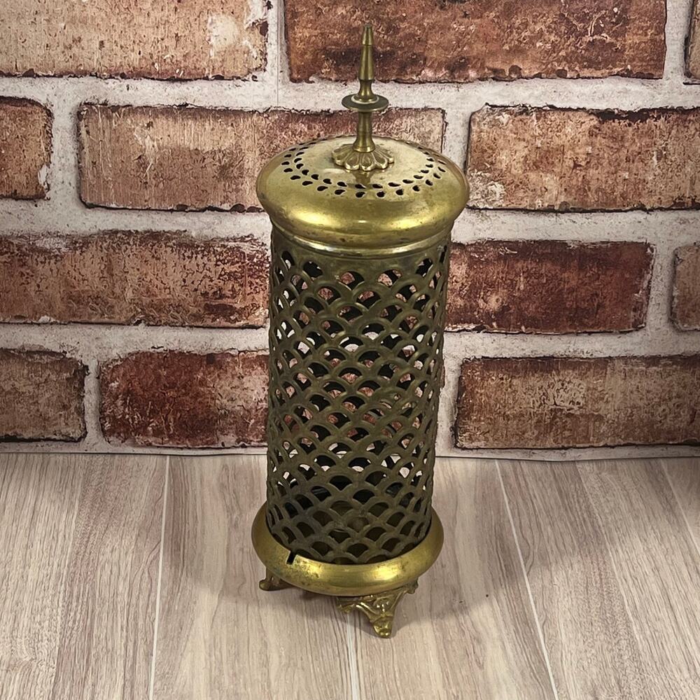 Beautiful Vintage Brass Arabic Lantern Pillar Candle Holder With Lattice Detail - Picture 4 of 9
